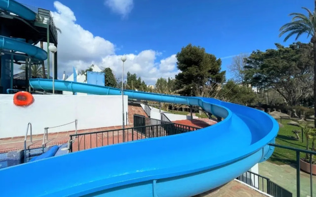 Belvilla by OYO Apartment in Benalma!dena