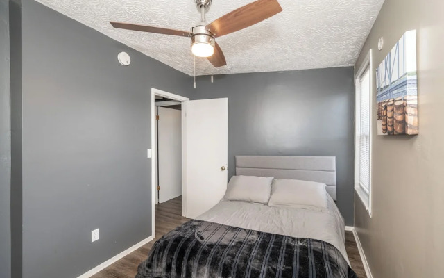 Monmouth Loft 4