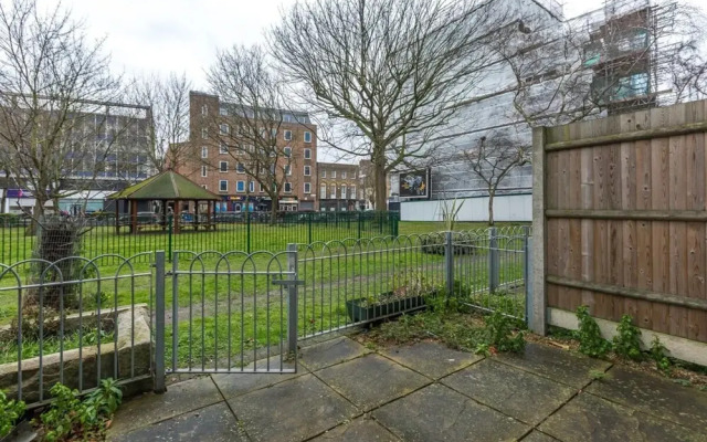 Bright Studio Near Borough and The Shard