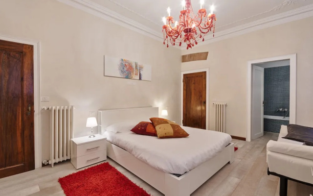 Rialto Bridge Romantic House