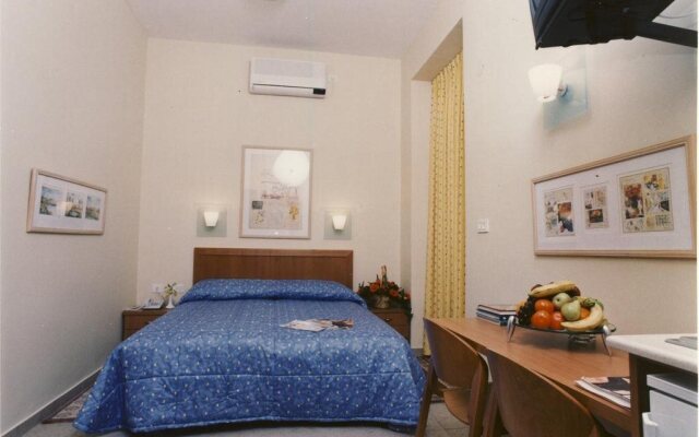 Alon Hotel