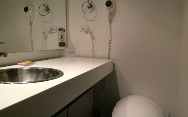 Hotel Aparta Suite Continental