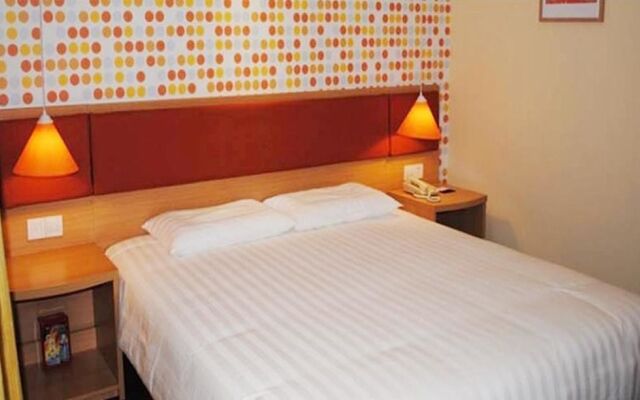 Home Inn Beijing Anningzhuang East Road