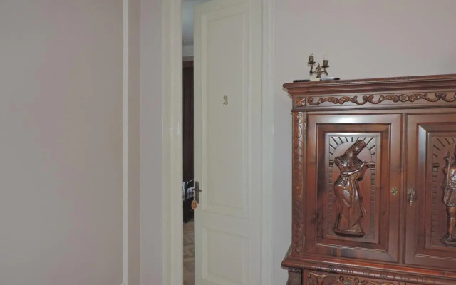 Tetriani Guesthouse