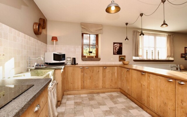 Rustic Holiday Home in Halleux
