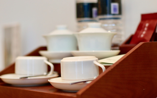 Yinju Jingde Art Hotel