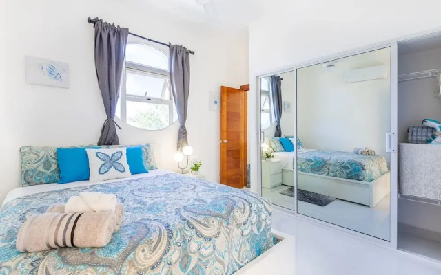 New Stylish 3BR Villa With Private Pool Terrace