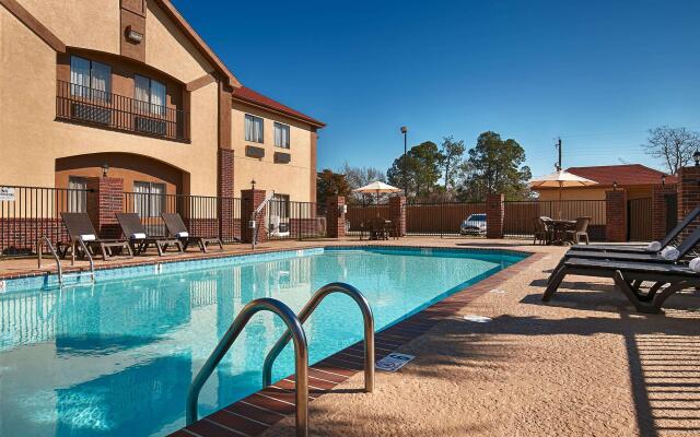 Best Western Bayou Inn & Suites