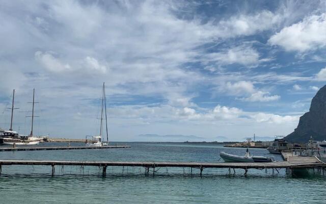 Villa Ancora Bed  Breakfast