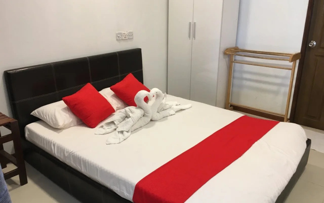 Surf Deck Guest House - photo 2