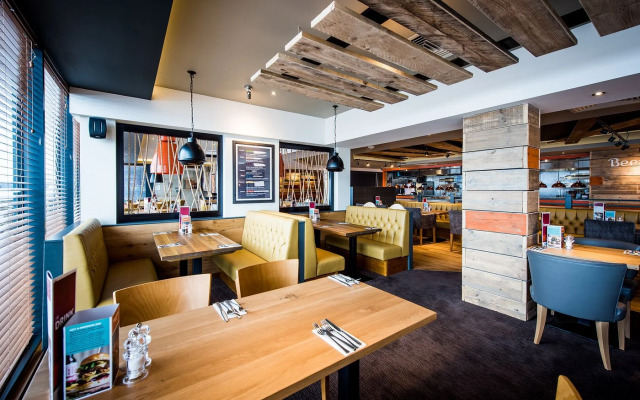 Premier Inn Dundee Centre