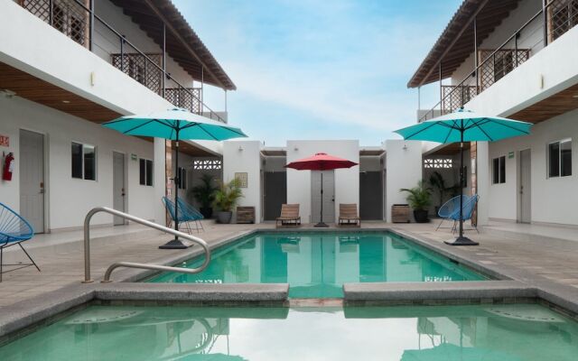 Hotel Marea Baja
