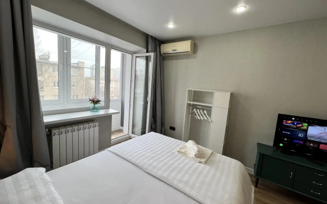 Саквояж на улице Глазкова