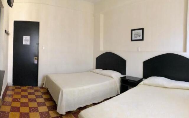 Hotel Puerta de Mar