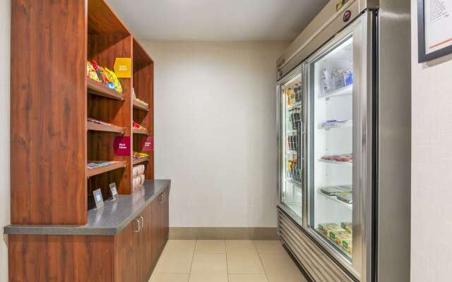 Comfort Suites Whitsett - Greensboro East