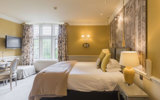 Coombe Abbey Hotel