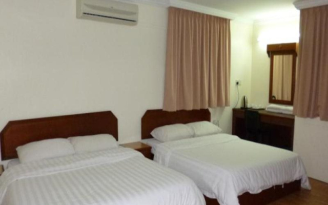 Hotel Merry