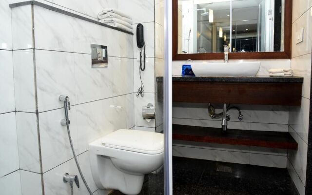 OYO 2650 Hotel Sunbeam Premium
