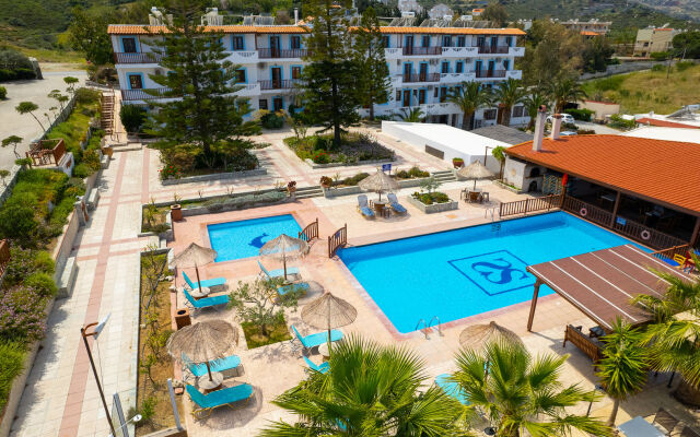 Spiros-Soula Family Hotel & Apartments