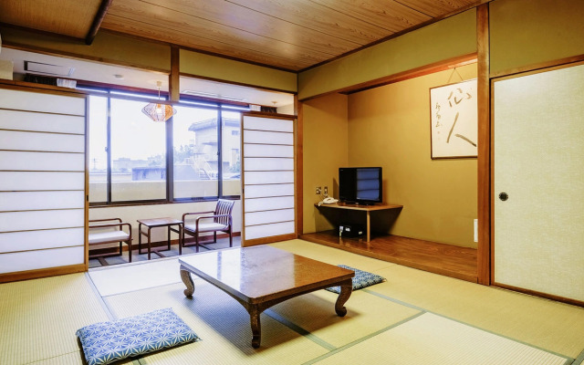 Ooedo-Onsen Monogatari Hotel Awara