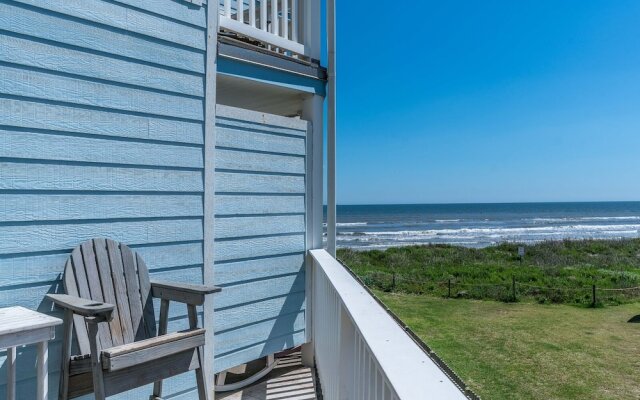 Beach Side 2 Bedroom Condo