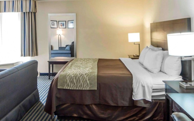 Quality Inn Tulsa - Downtown West