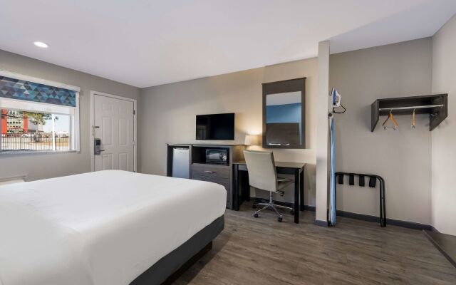 SureStay Hotel by Best Western Spring North Houston