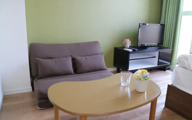 Ocean Partners Rebanga Namba Apartment