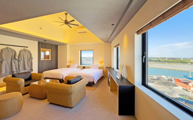hotel androoms Naha Port