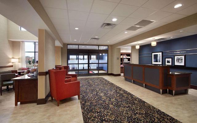 Hampton Inn & Suites Charles Town