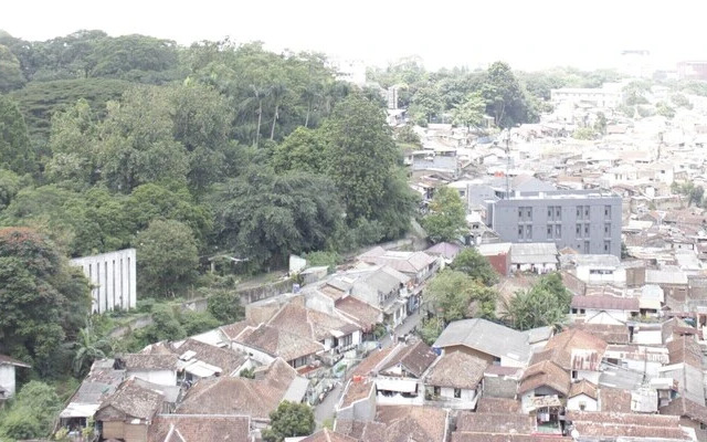 Simply Modern 2BR Apartment at The Jarrdin Cihampelas