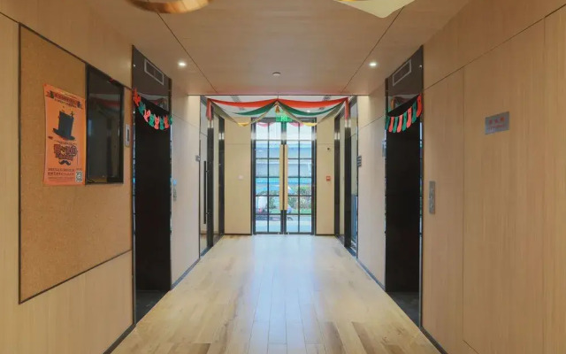 CJIA Service Apartment Hotel