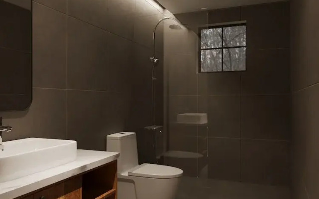 UNIQUE Creative Apartment in Old Quarter