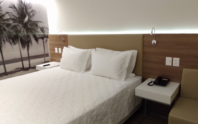 Rio Hotel by Bourbon Maringá