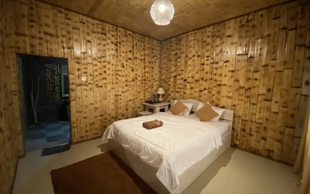 Bamboo Mount Batur