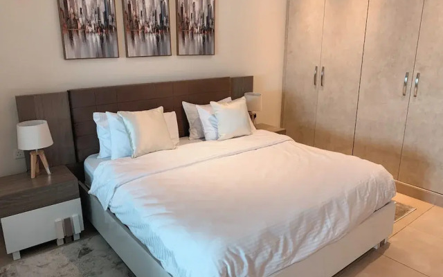 Sky Suites Airport