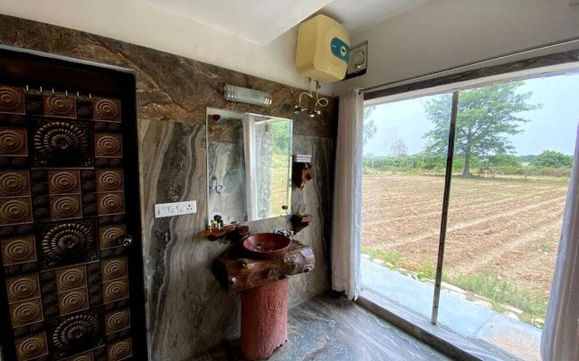 Lohagarh Corbett Resort