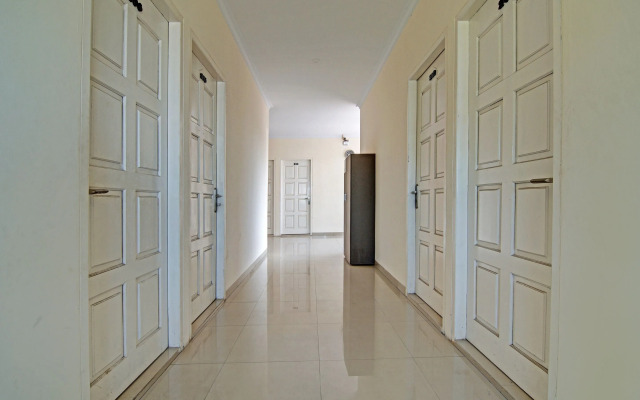 OYO 91269 R&s Living Residence