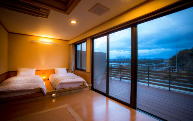Hotel Kitanoya – Guest Rooms – Miyazu