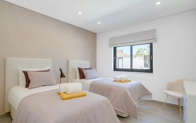 Luxurious 4 bed Villa in Loul