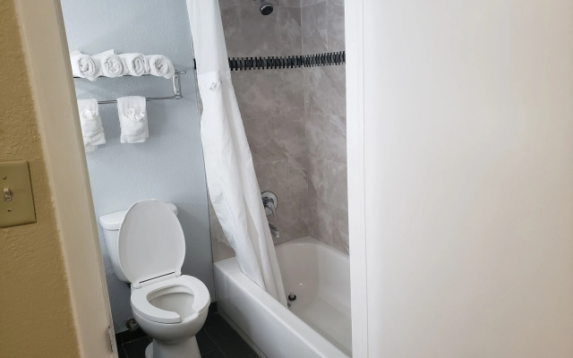 Envi Boutique Hotel Henderson-Evansville South