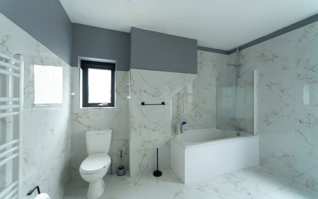 Lovely 2-bed Apartment in Blackpool Secret House