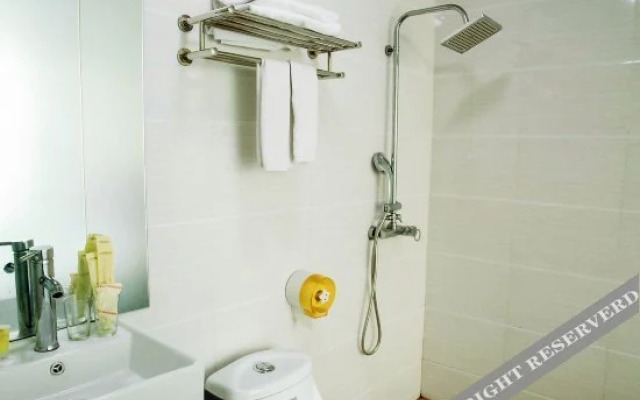 Yinxing Business Hostel