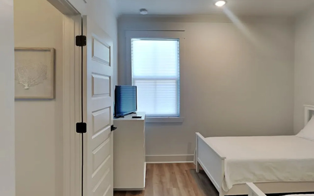 Redfish Harbor Pelican Place