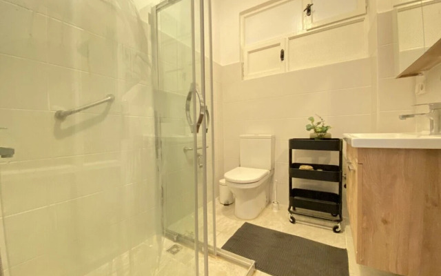 Central Flat Close to Popular Attractions in Sisli