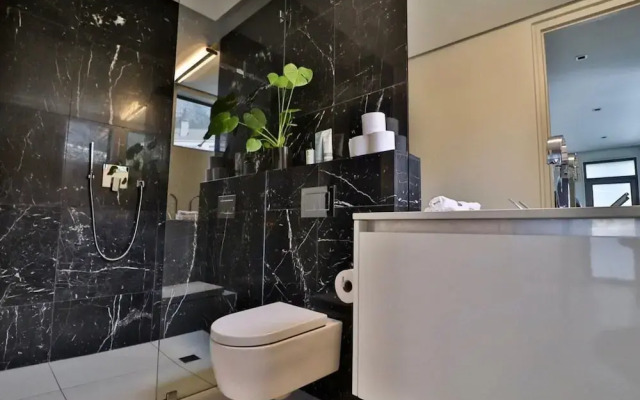 Amara 2 -designer Penthouse With Spectacular Views