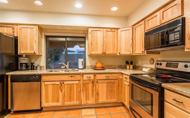 Phoenix Charm 5 Br By Casago