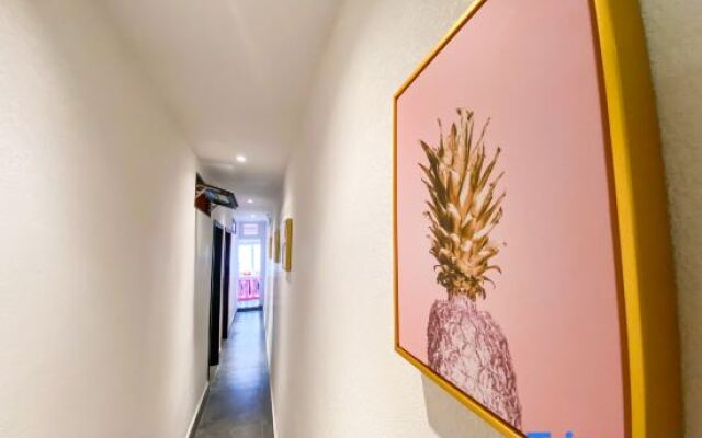 Nanguodehaizi Designer Guesthouse(Weizhou Island Nanwan No.2 store)