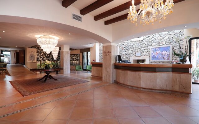 Mon Port Hotel & Spa