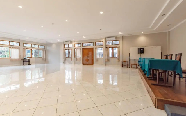 Yehezkiel Hotel Lembang RedPartner